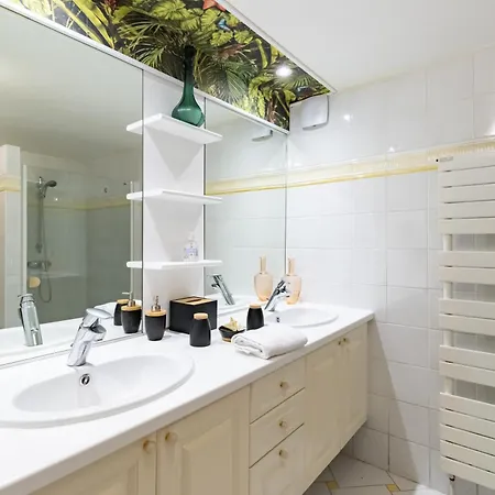 Les Ocelles De Bed & Breakfast 3*