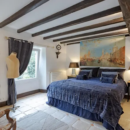 Les Ocelles De Bed & Breakfast